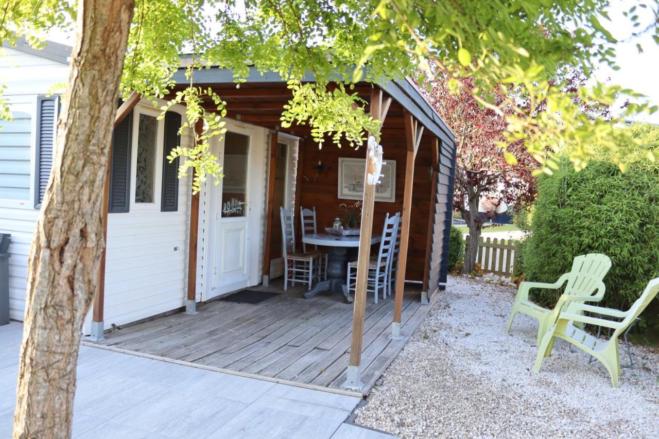 Chalet "Clara " Sint Annaland Exterior photo